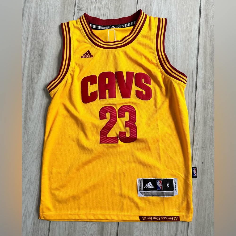 Authentic Adidas NBA Cavaliers Lebron James Jersey